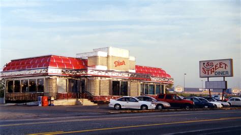 5th diner - About Lisa's Fifth Street Diner in Bowling Green, KY. Call us at (270) 904-1467. Explore our history, photos, and latest menu with reviews and ratings.